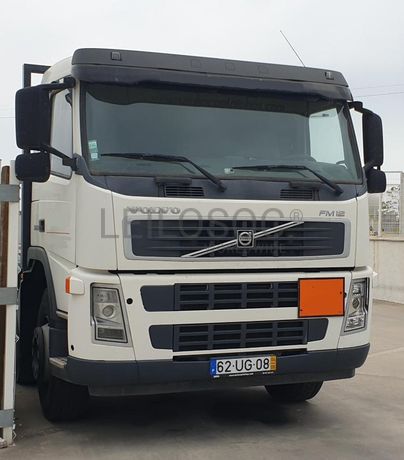 Volvo FM 12 380 · Ano 2004