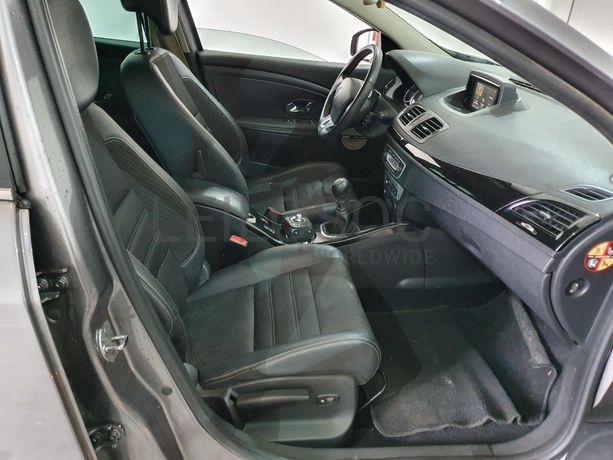 Renault Mégane 1.6 DCI · Ano 2014