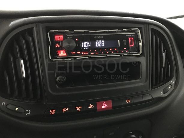 Fiat Doblo 1.6 D Multijet · Ano 2015