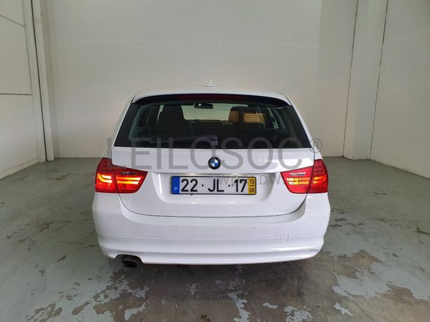 BMW 318 D Touring · Ano 2010