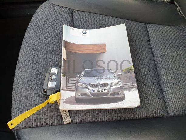 BMW 318 D Touring · Ano 2010