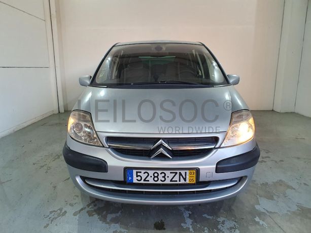 Citroën C8 2.0 HDI · Ano 2003