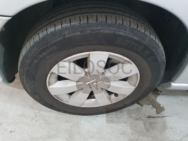 Citroën C8 2.0 HDI · Ano 2003