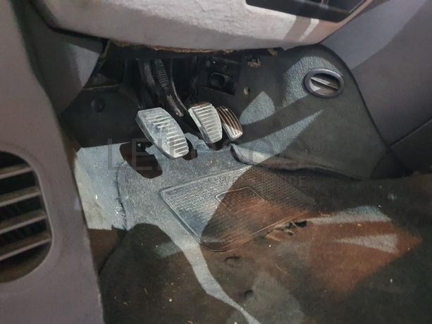 Citroën C8 2.0 HDI · Ano 2003