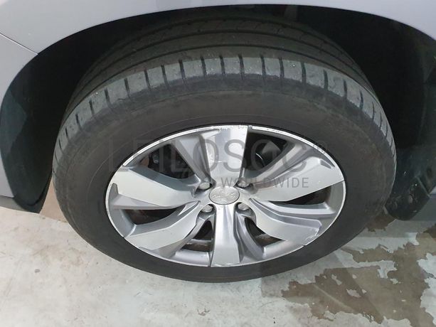 Peugeot 2008 1.4 HDI · ANO 2014