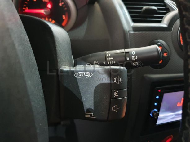 Renault Mégane 1.5 DCI · Ano 2005