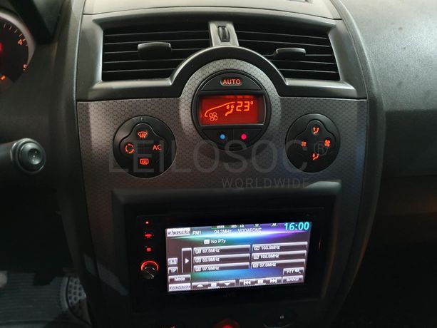 Renault Mégane 1.5 DCI · Ano 2005