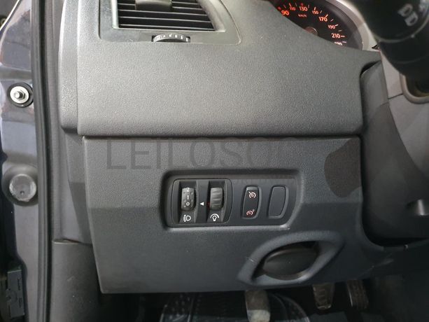 Renault Mégane 1.5 DCI · Ano 2005