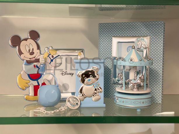 Moldura de Bebé + Porta-chupetas + Caixa de Música + Álbum de Fotografias + Mealheiro