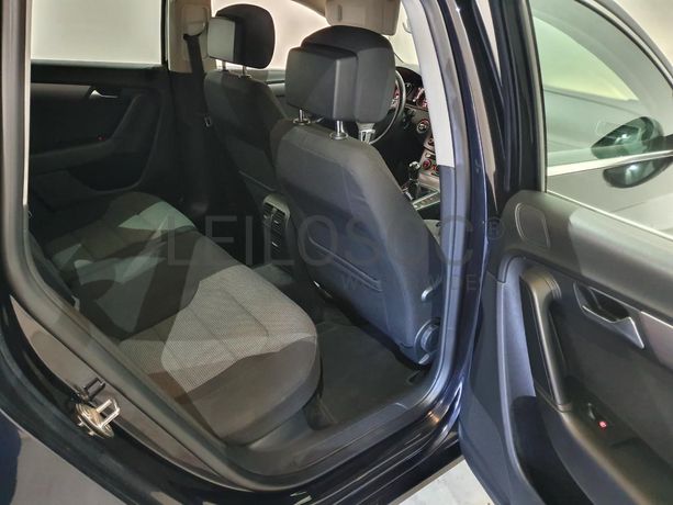 Volkswagen Passat 1.6 TDI · Ano 2012