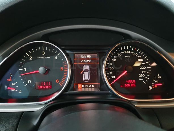 Audi Q7 3.0 TDI quattro · Ano 2007