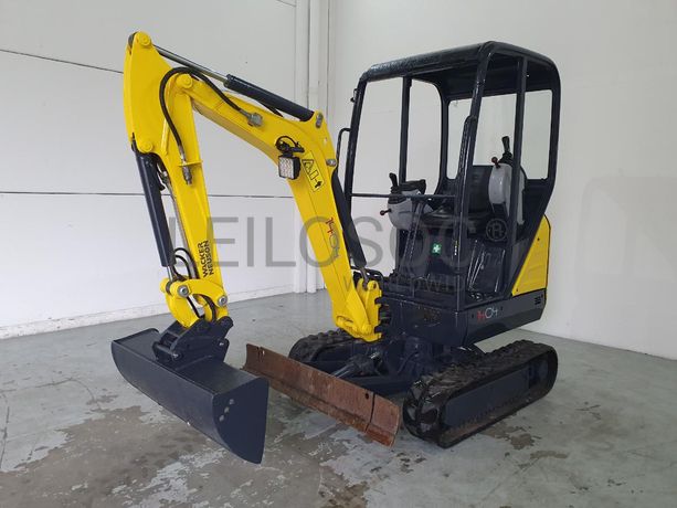 Mini Giratória Wacker Neusan 1404 · Ano 2014