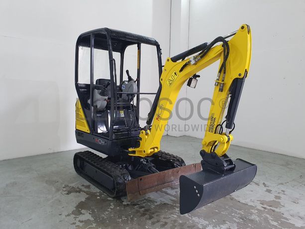 Mini Giratória Wacker Neusan 1404 · Ano 2014