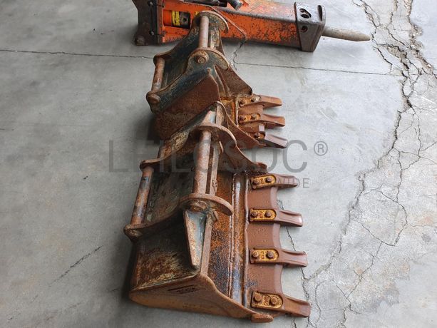 Mini Giratória Wacker Neusan 1404 · Ano 2014