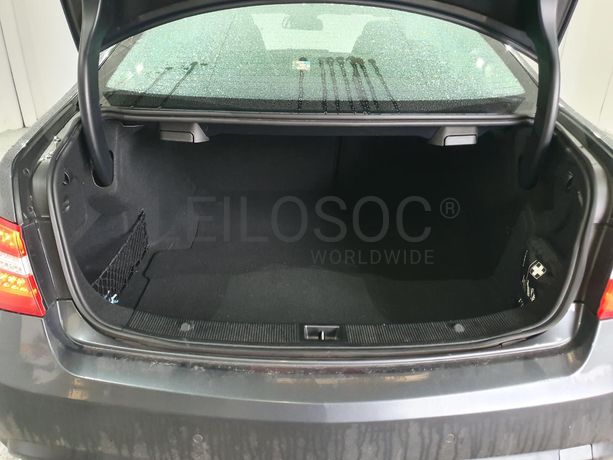 Mercedes- Benz E250 CDI Kit AMG · Ano 2012