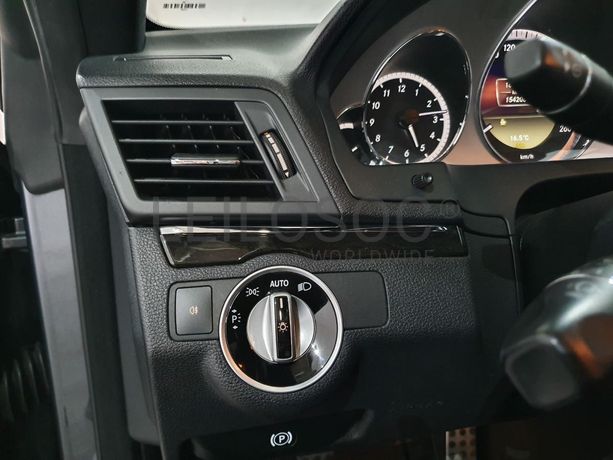 Mercedes- Benz E250 CDI Kit AMG · Ano 2012