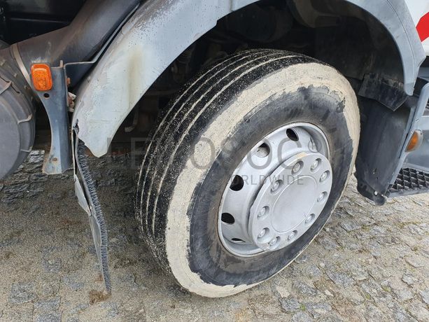 Renault Premium com Grua Atlas Copco 13.01 Basculante