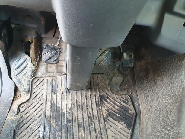 Renault Premium com Grua Atlas Copco 13.01 Basculante