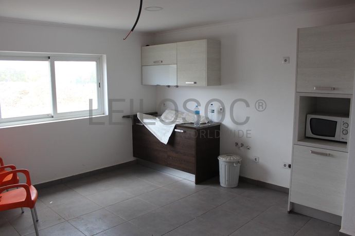 Armazém Industrial · Cuba