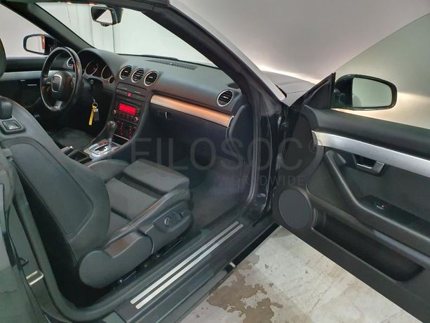 Audi A4 Cabrio 2.0 TDI · Ano 2007
