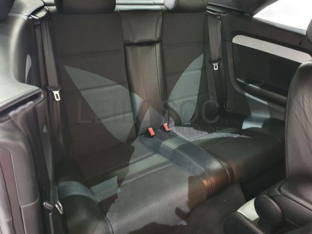 Audi A4 Cabrio 2.0 TDI · Ano 2007