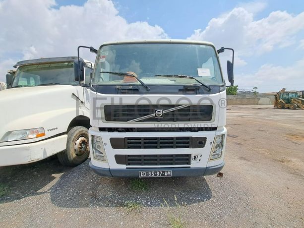 Autobetoneira (7M3) VOLVO · Viana