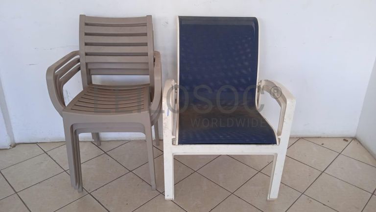 Cadeiras de Jardim ·