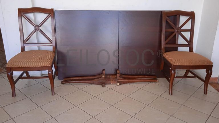 Mobiliário de lar ·