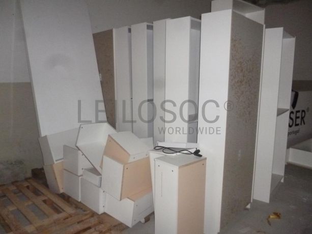 Mobiliário · Material Informático · Diversos