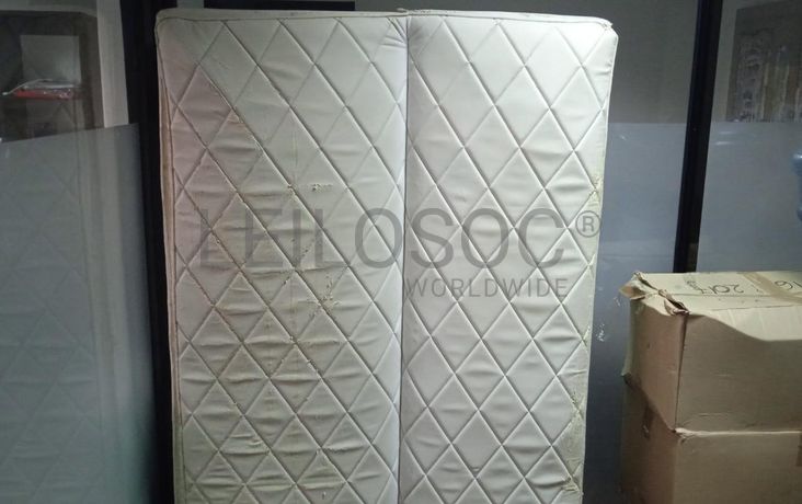 Mobiliário de escritório ·