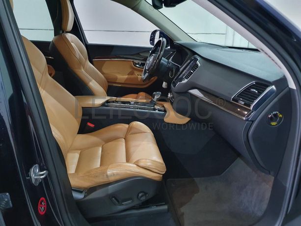 Volvo XC90 D5 INSCRIPTION AWD
