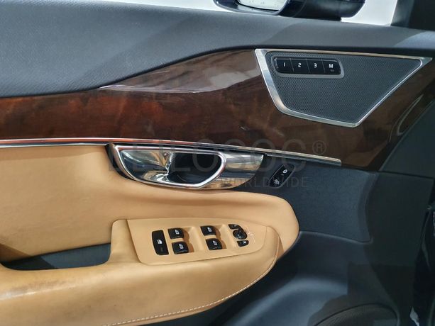 Volvo XC90 D5 INSCRIPTION AWD