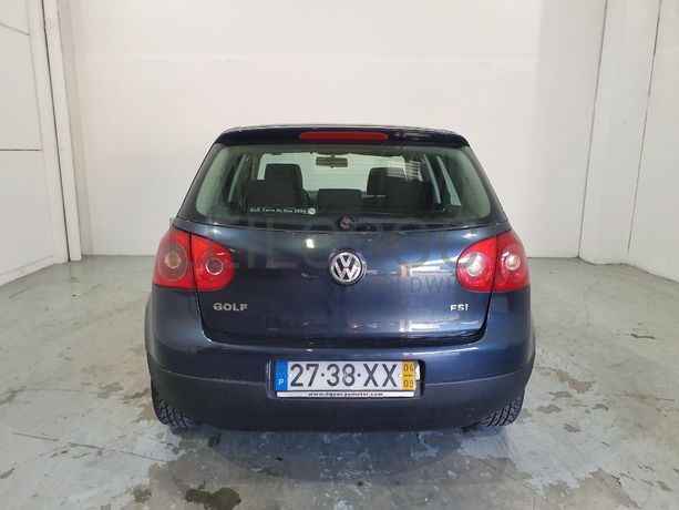 Volkswagen Golf 1.4 FSI · Ano 2004