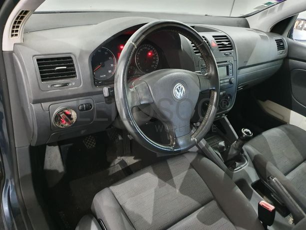 Volkswagen Golf 1.4 FSI · Ano 2004