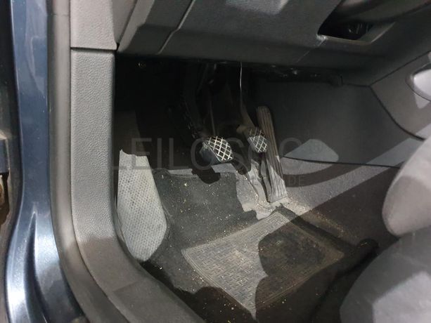 Volkswagen Golf 1.4 FSI · Ano 2004