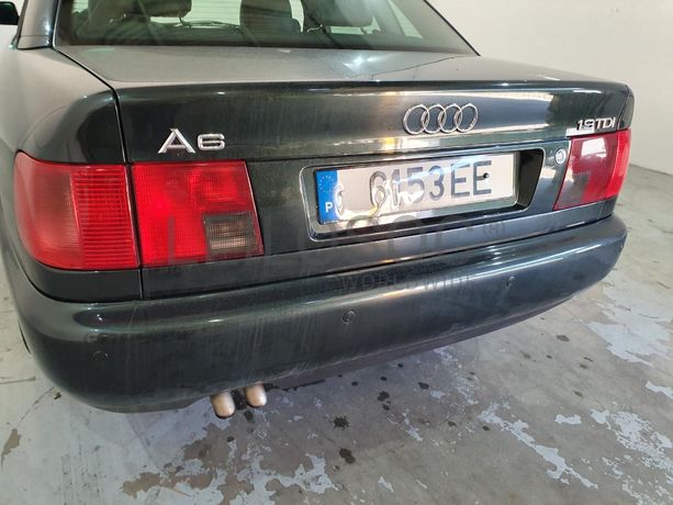 Audi A6 1.9 TDI · Ano 1994