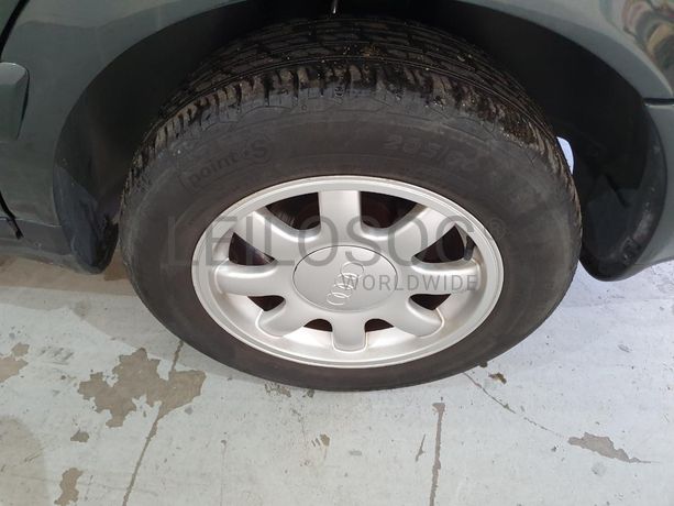 Audi A6 1.9 TDI · Ano 1994