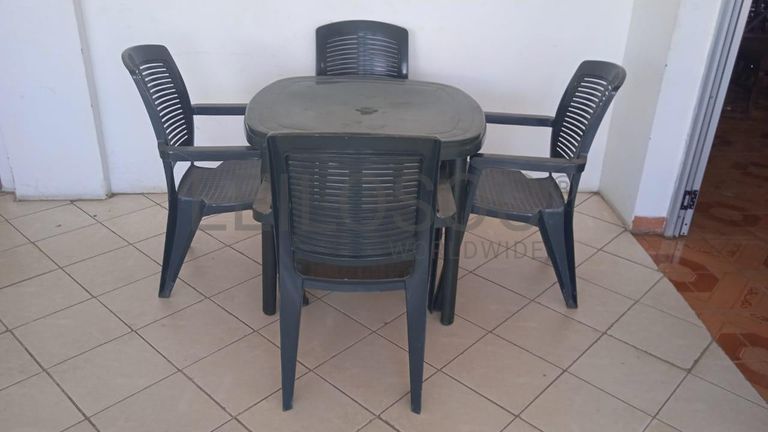 Mobiliário de lar ·