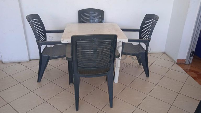 Mobiliário de lar ·