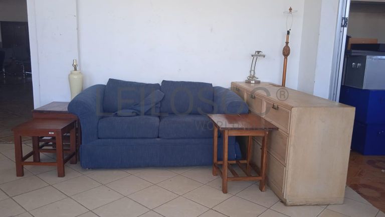 Mobiliário de lar ·