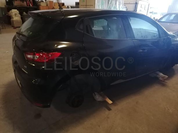 Renault Clio 1.5DCI · Ano 2015