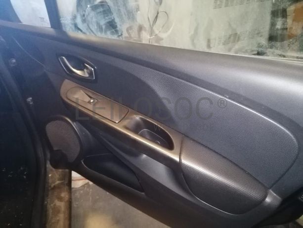 Renault Clio 1.5DCI · Ano 2015