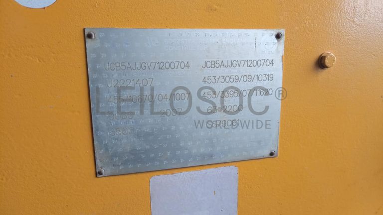 Multifunções JCB ·