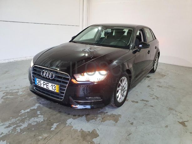 Audi A3 1.6 TDI · Ano 2014