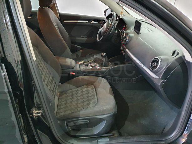 Audi A3 1.6 TDI · Ano 2014