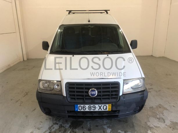 Fiat Scudo 1.9D · Ano 2004