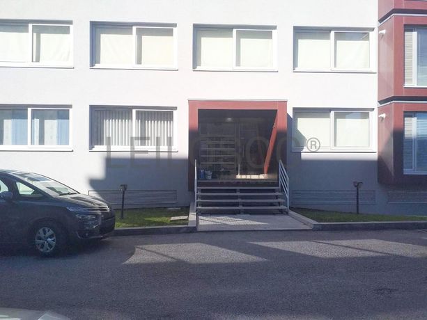 Apartamento T3 c/ Garagem  · Vila Nova de Gaia