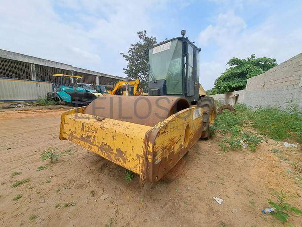 Cilindro Caterpillar CS583 · Viana