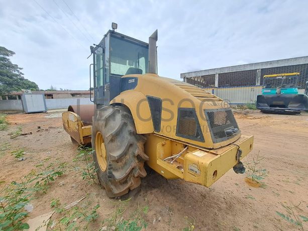 Cilindro Caterpillar CS583 · Viana