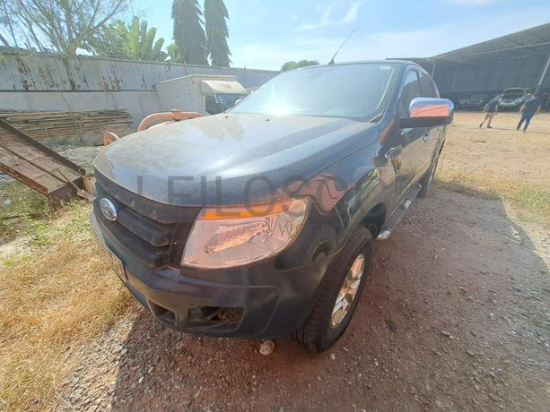 Veículo FORD RANGER · Viana